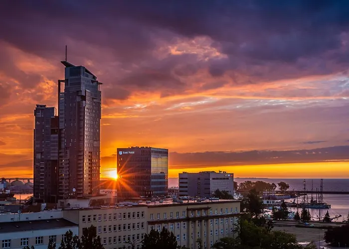 9th Floor Skwer Kosciuszki Z Widokiem Na Morze アパート グディニャ